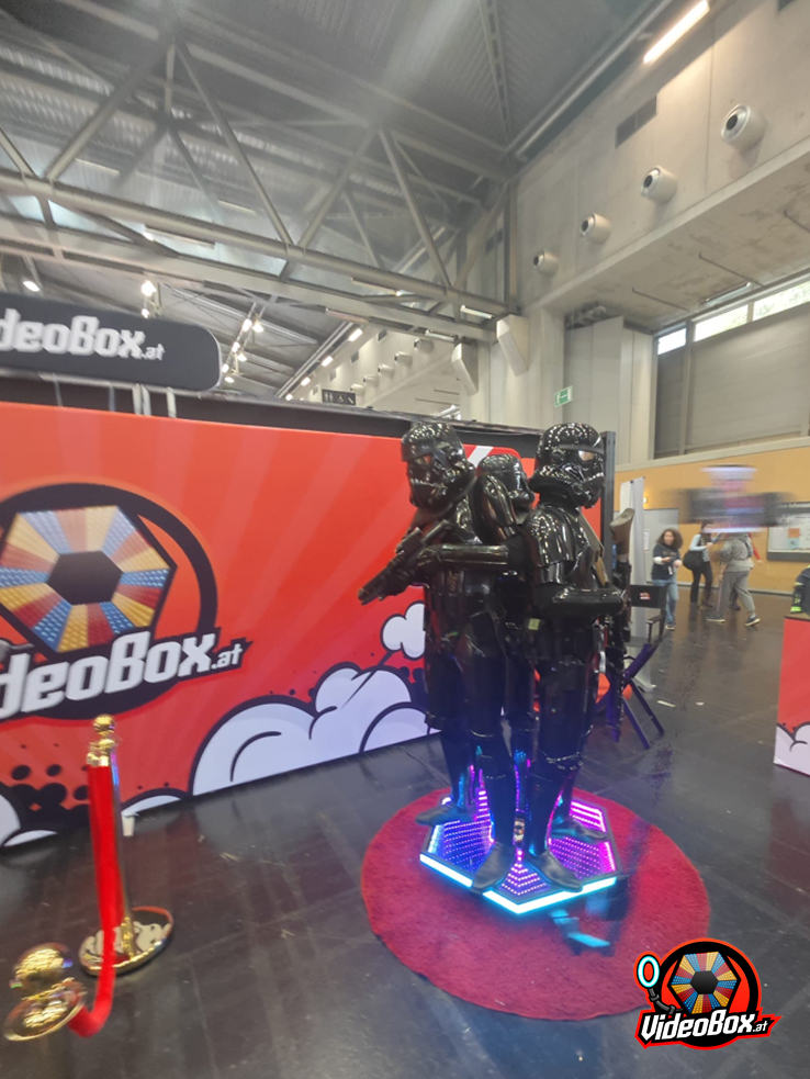 schwarze_stormtrooper__vienna_comic_con_2023_messe